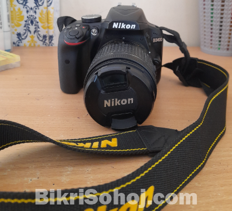 NIKON DSLR